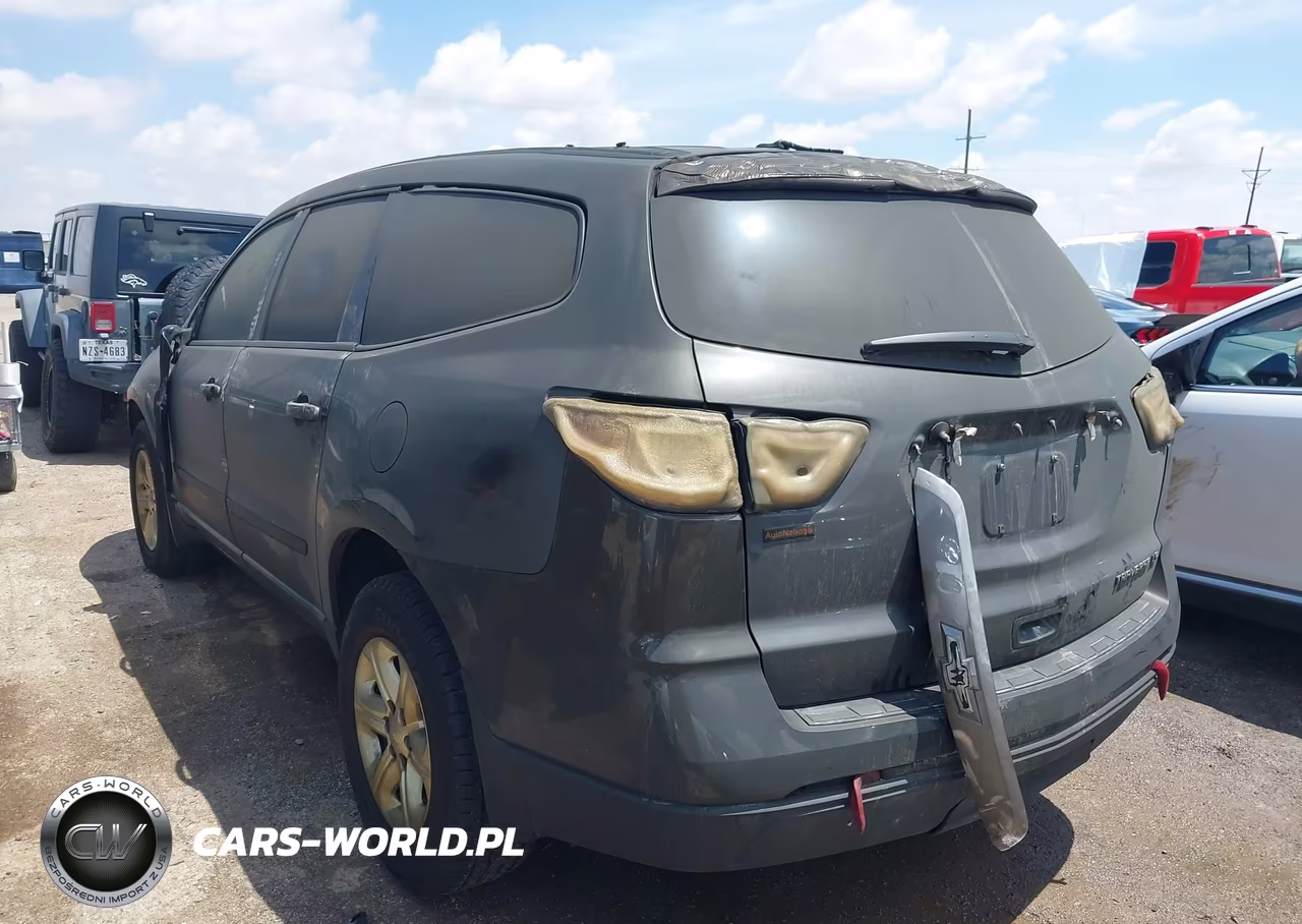 2014 Chevrolet Traverse Ls VIN:1GNKRFKD9EJ103122 - 3