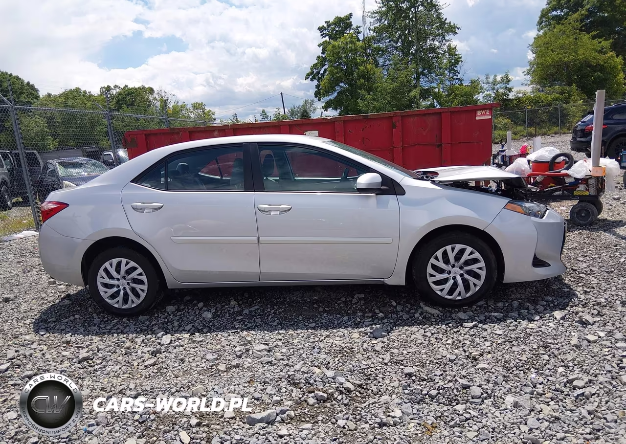 2019 Toyota Corolla Le VIN:2T1BURHE8KC162730 - 14