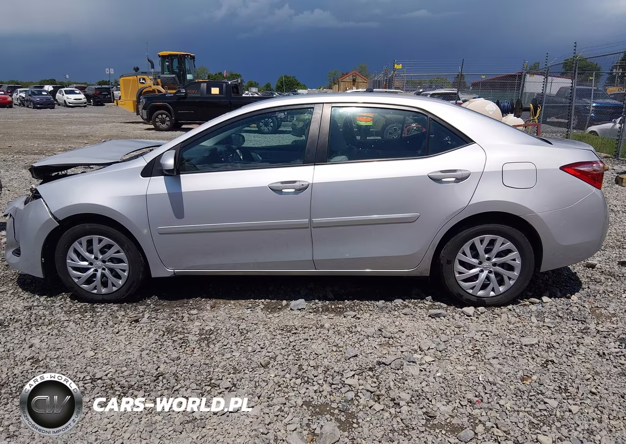 2019 Toyota Corolla Le VIN:2T1BURHE8KC162730 - 15