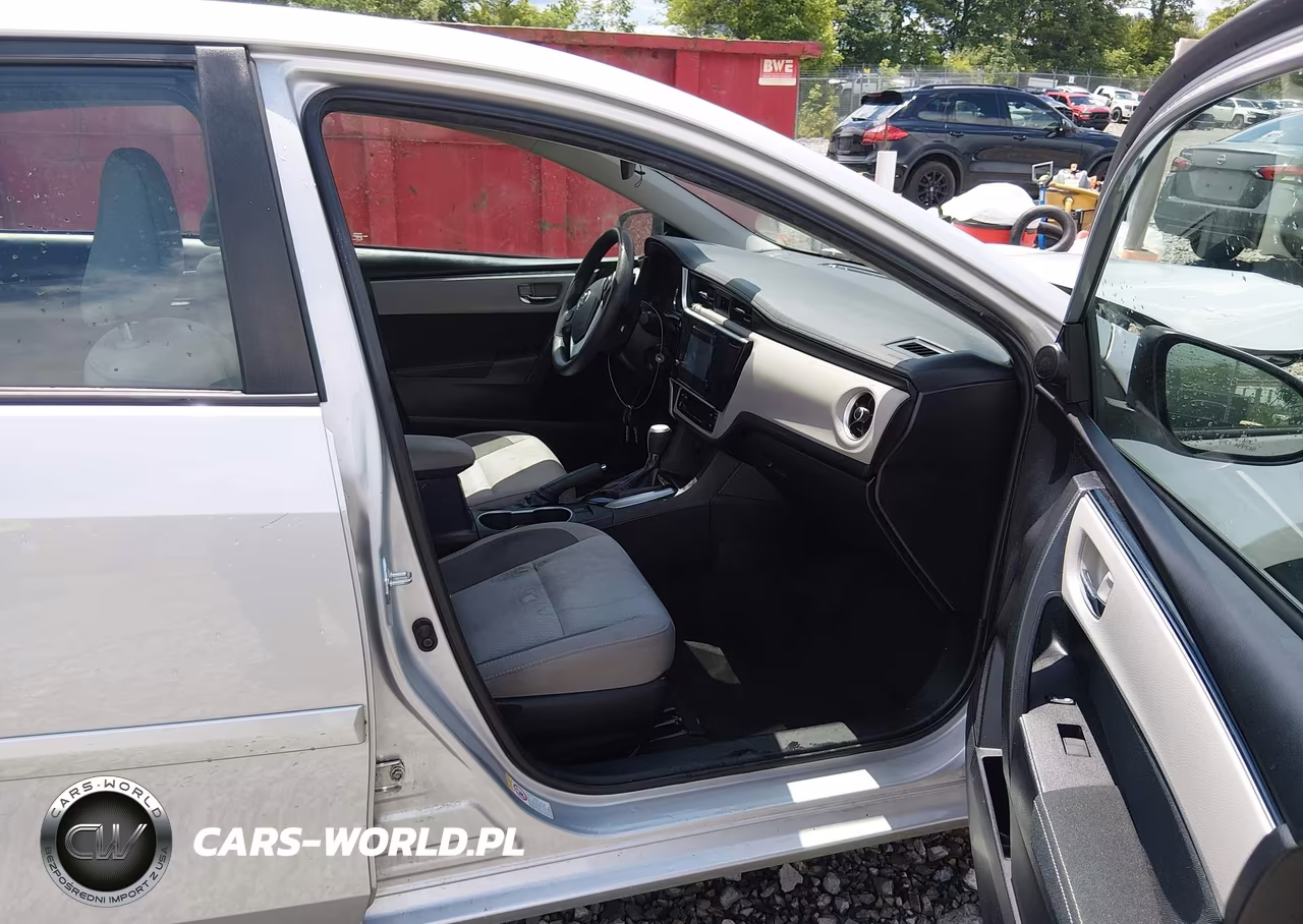 2019 Toyota Corolla Le VIN:2T1BURHE8KC162730 - 5