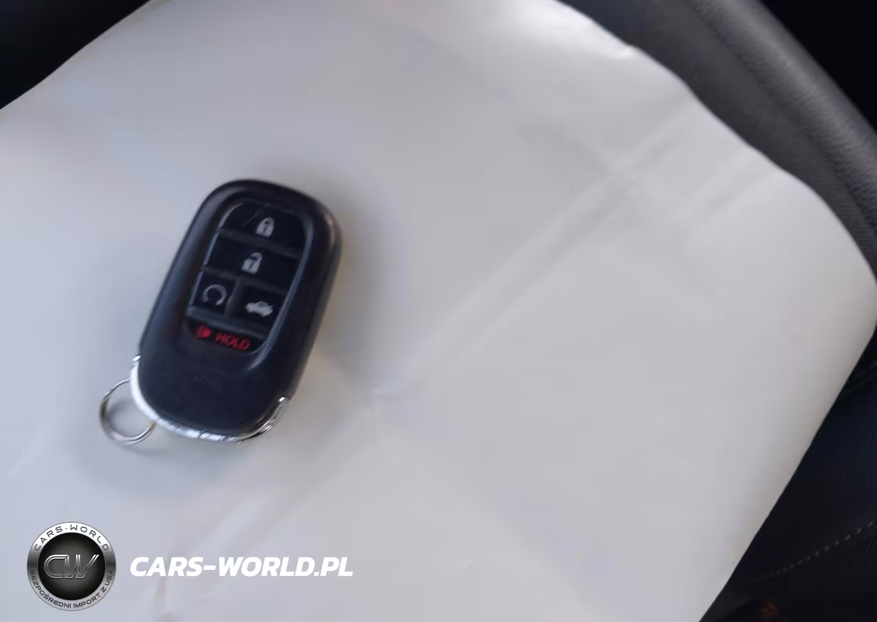 2025 Honda Civic Sport VIN:2HGFE2F56SH570529 - 11