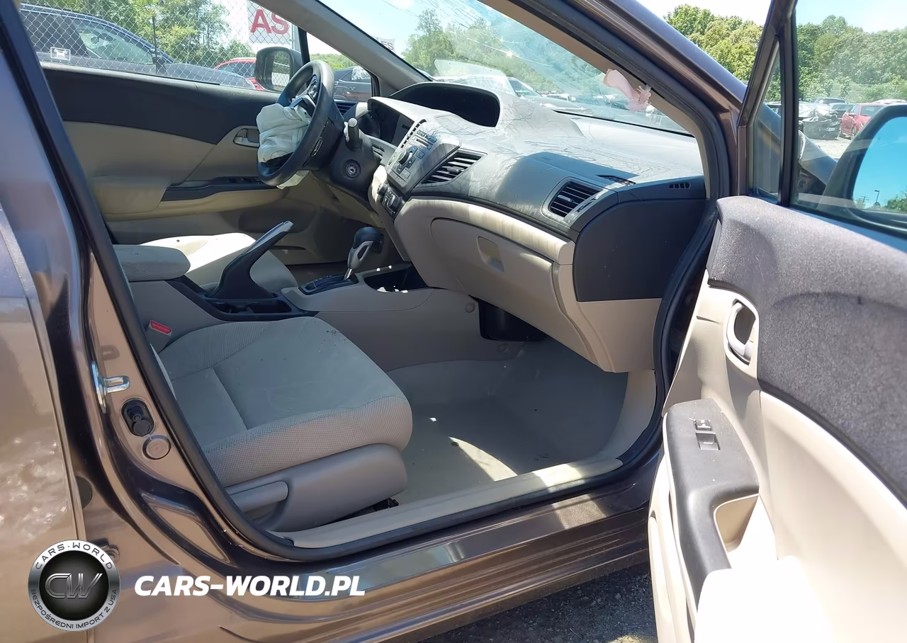 2012 Honda Civic Lx VIN:2HGFB2F5XCH581219 - 5