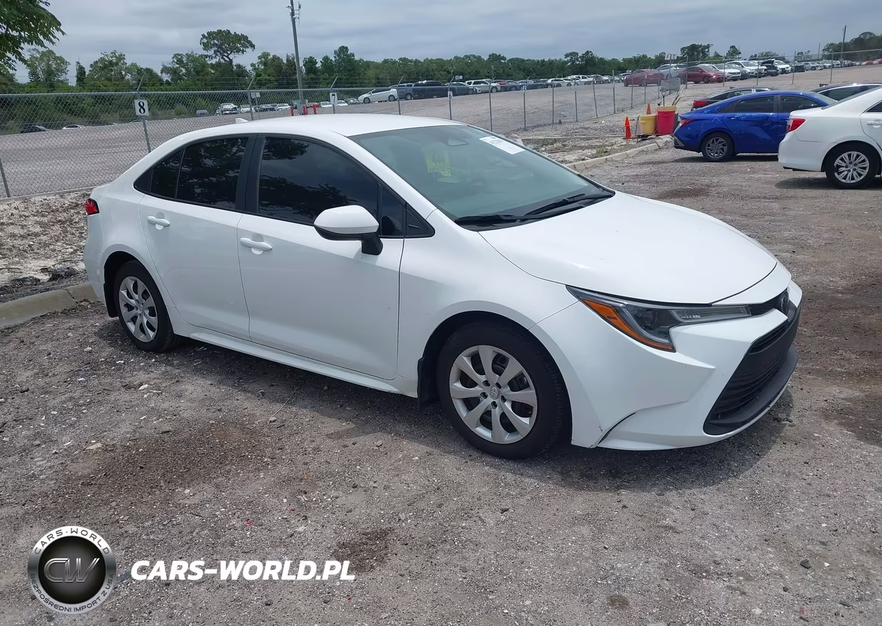 2025 Toyota Corolla Le – zdjęcie 1 z 11