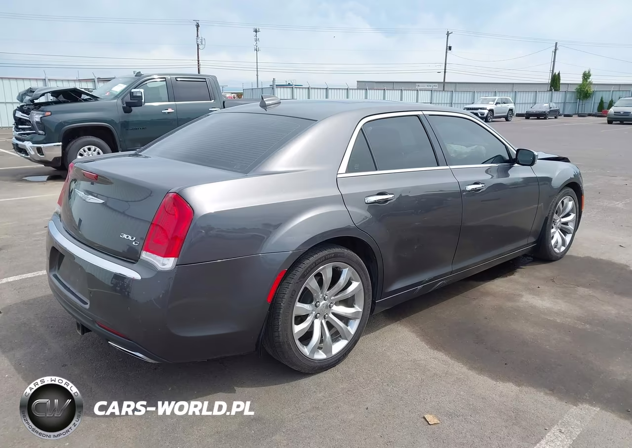 2016 Chrysler 300C VIN:2C3CCAEG2GH248521 - 4