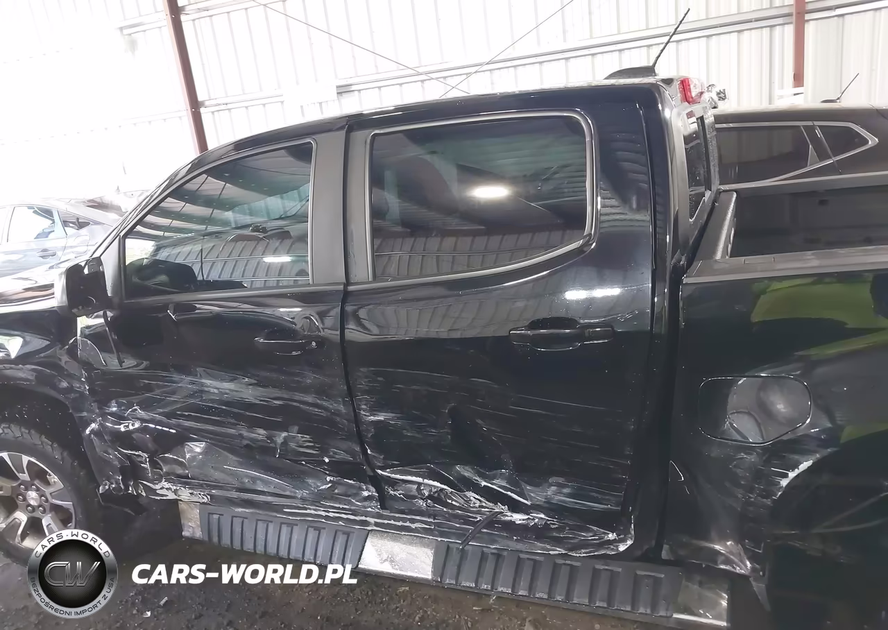 2018 Chevrolet Colorado Z71 VIN:1GCGTDEN7J1148241 - 14