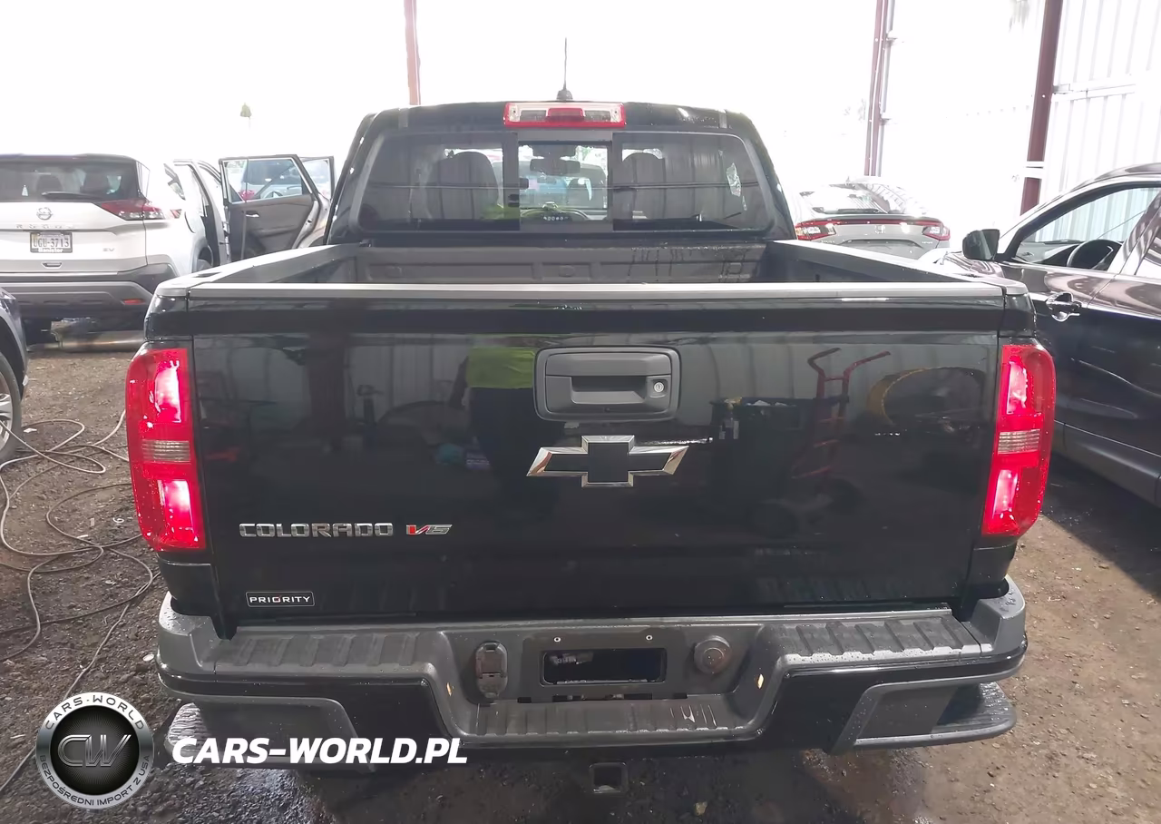 2018 Chevrolet Colorado Z71 VIN:1GCGTDEN7J1148241 - 16