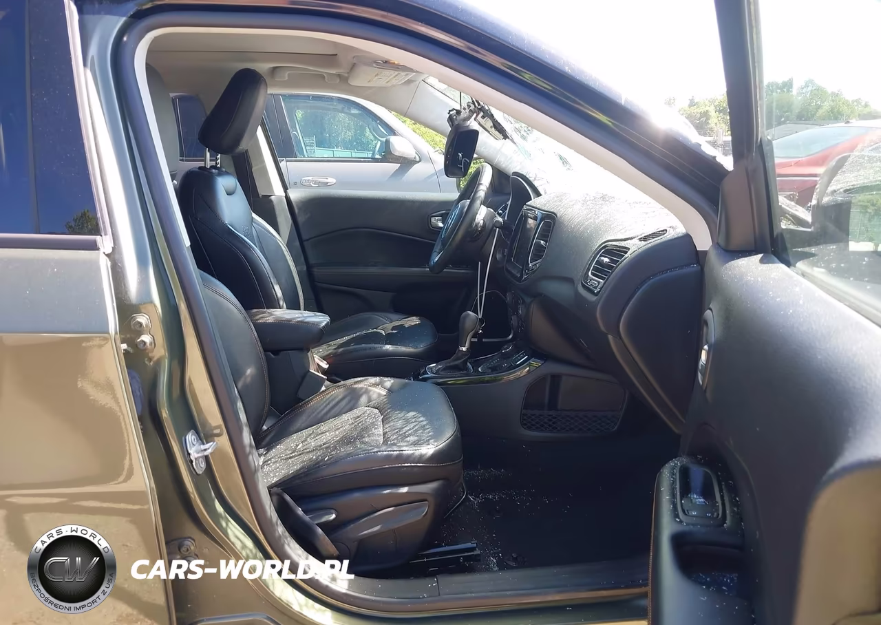 2018 Jeep Compass Limited 4X4 VIN:3C4NJDCB0JT434527 - 5
