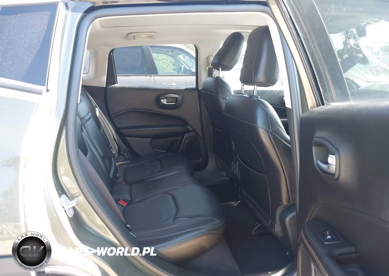 2018 Jeep Compass Limited 4X4 VIN:3C4NJDCB0JT434527 - 8