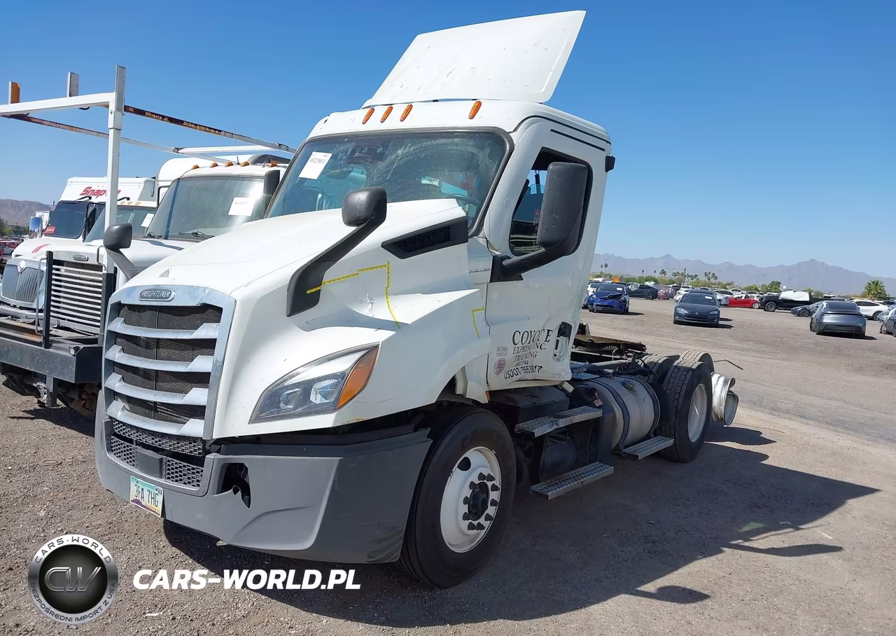 2022 Freightliner New Cascadia 116 VIN:3AKJHTDV3NSNS5318 - 2