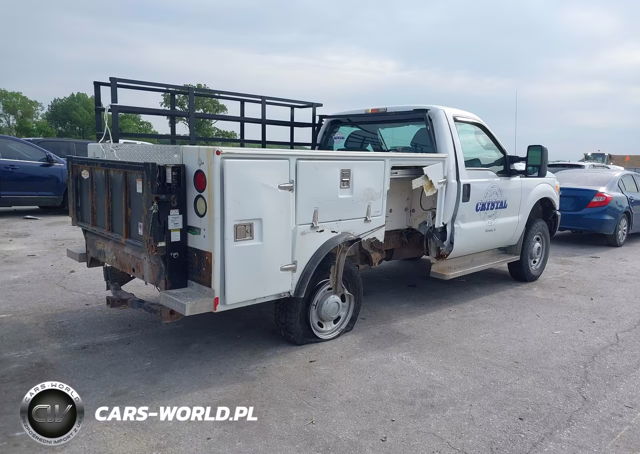 2013 Ford F-250 Xl VIN:1FTBF2B60DEA09469 - 4