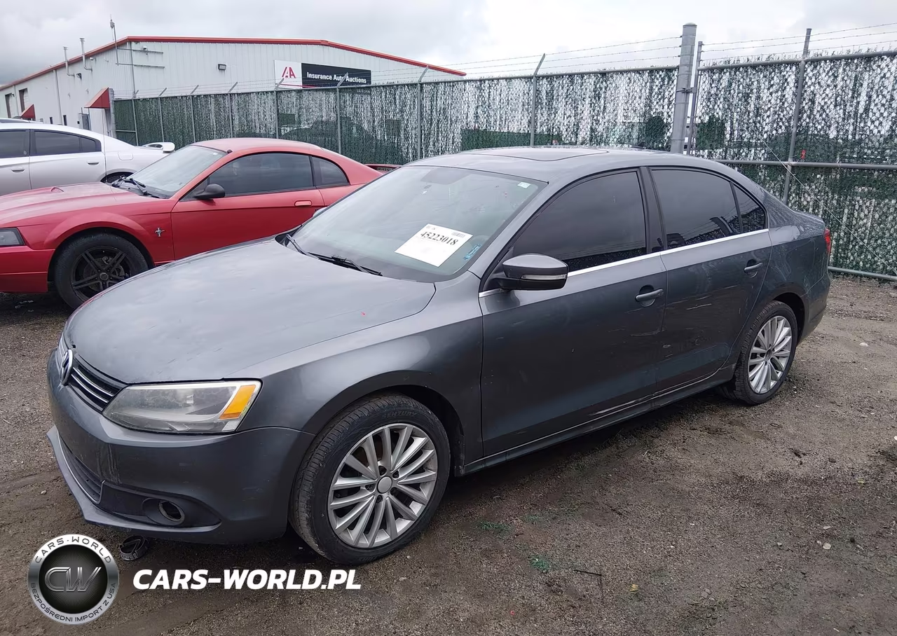 2011 Volkswagen Jetta 2.5L Sel VIN:3VWGX7AJ0BM327408 - 2