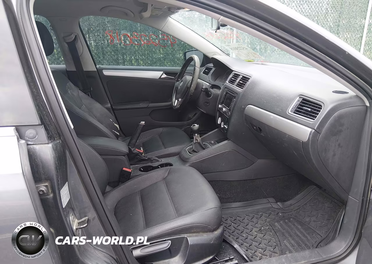 2011 Volkswagen Jetta 2.5L Sel VIN:3VWGX7AJ0BM327408 - 5