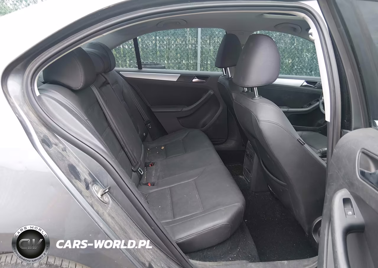 2011 Volkswagen Jetta 2.5L Sel VIN:3VWGX7AJ0BM327408 - 8