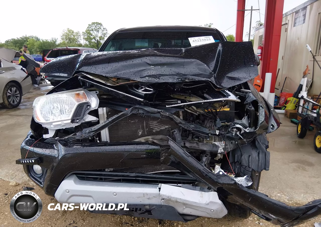 2015 Toyota Tacoma Prerunner V6 VIN:5TFJU4GN9FX083865 - 6