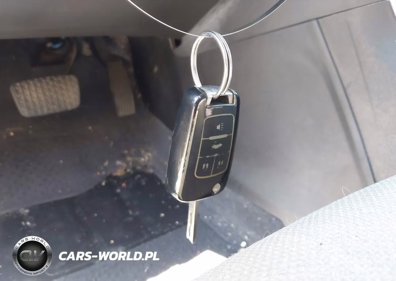 2012 Chevrolet Cruze Ls VIN:1G1PC5SH7C7406593 - 11