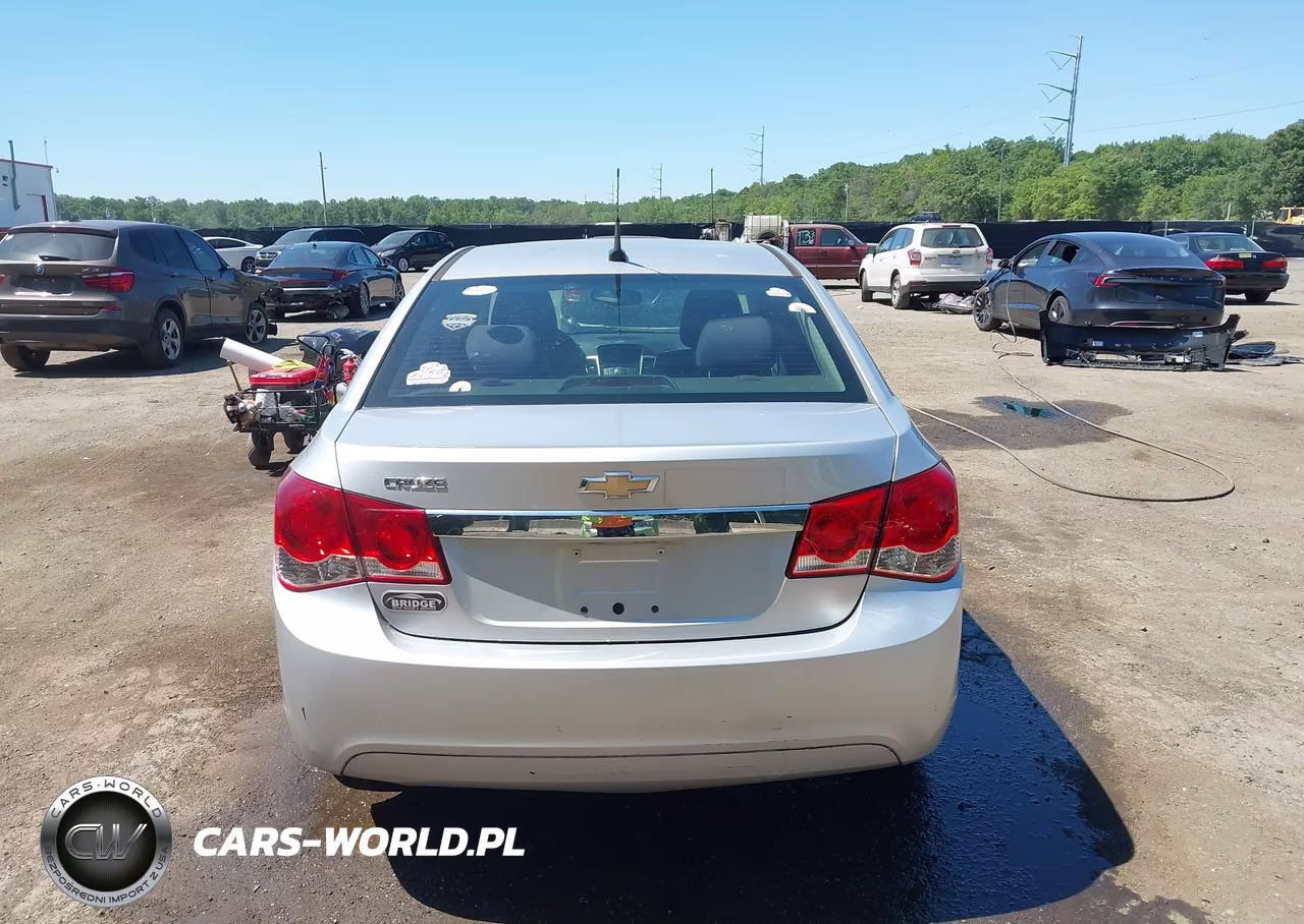 2012 Chevrolet Cruze Ls VIN:1G1PC5SH7C7406593 - 16