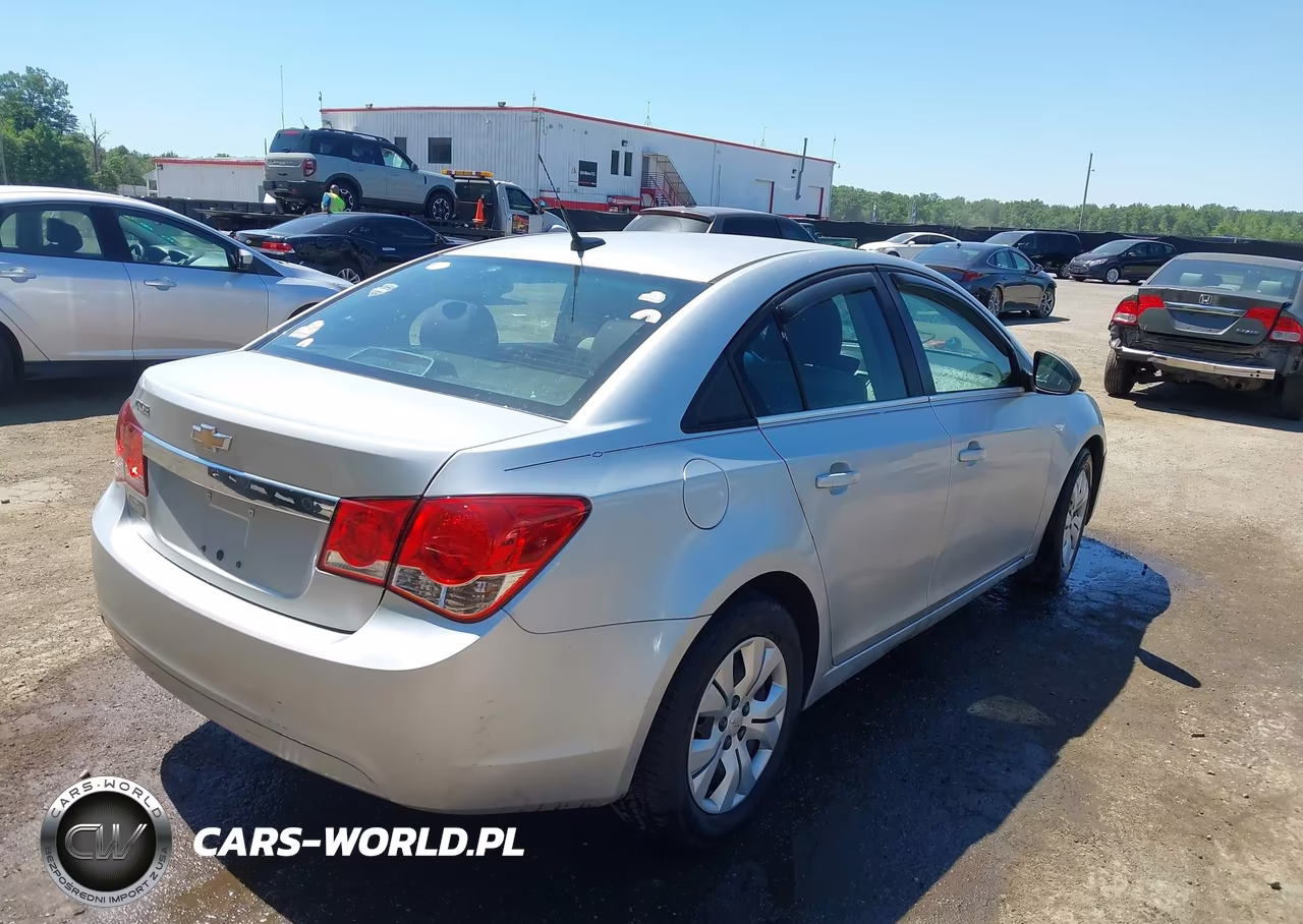 2012 Chevrolet Cruze Ls VIN:1G1PC5SH7C7406593 - 4