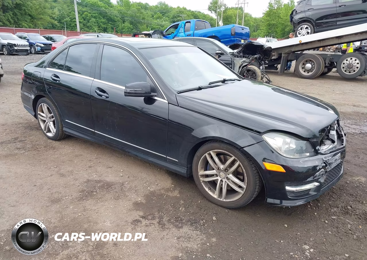 2013 Mercedes-Benz C 300 Luxury 4Matic-Sport 4Matic – zdjęcie 1 z 17