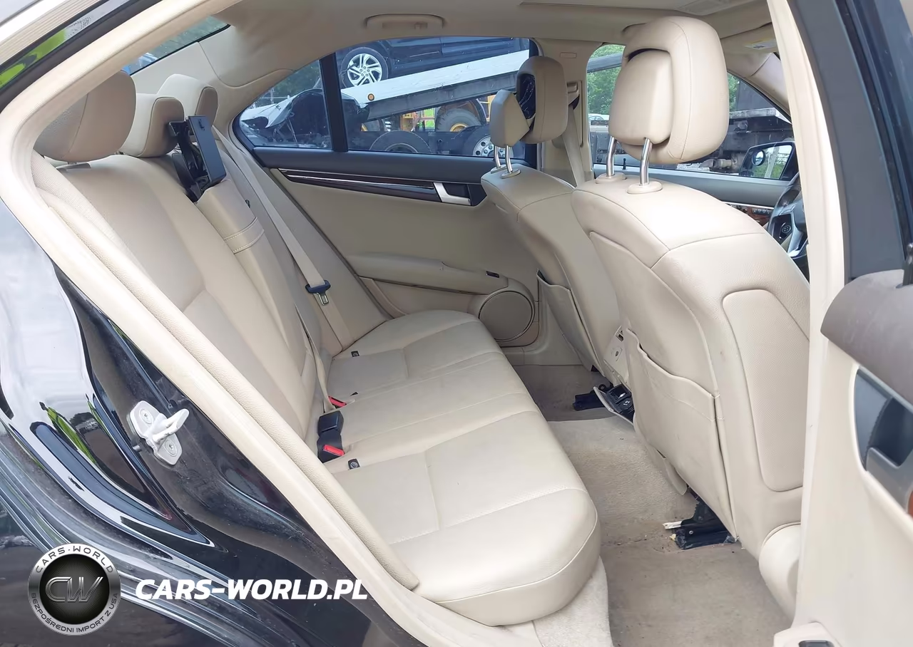 2013 Mercedes-Benz C 300 Luxury 4Matic-Sport 4Matic VIN:WDDGF8AB7DR258583 - 8