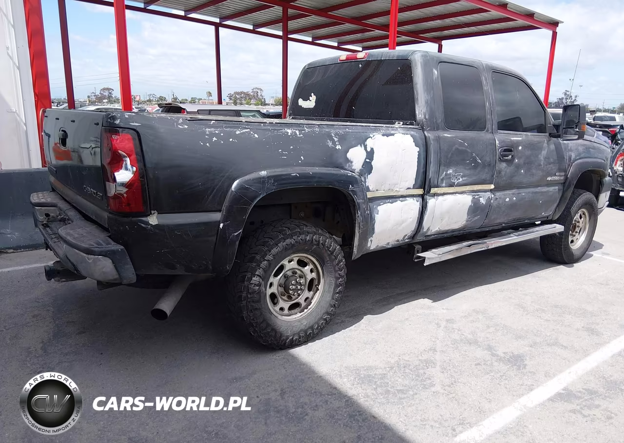 2003 Chevrolet Silverado 2500Hd Lt VIN:1GCHC29113E297904 - 4