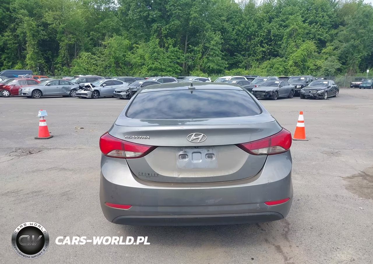 2016 Hyundai Elantra Value Edition VIN:KMHDH4AE7GU603909 - 16