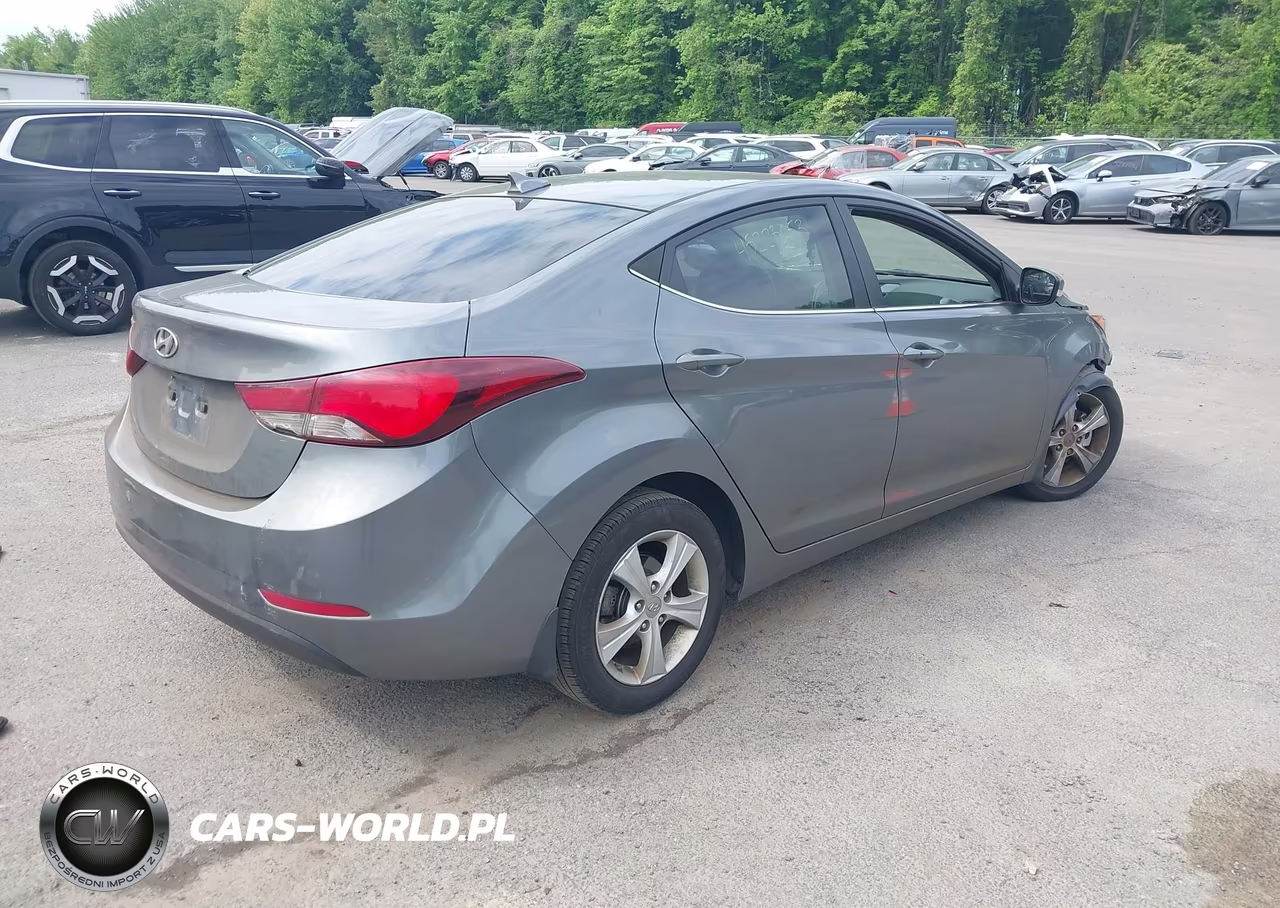 2016 Hyundai Elantra Value Edition VIN:KMHDH4AE7GU603909 - 4