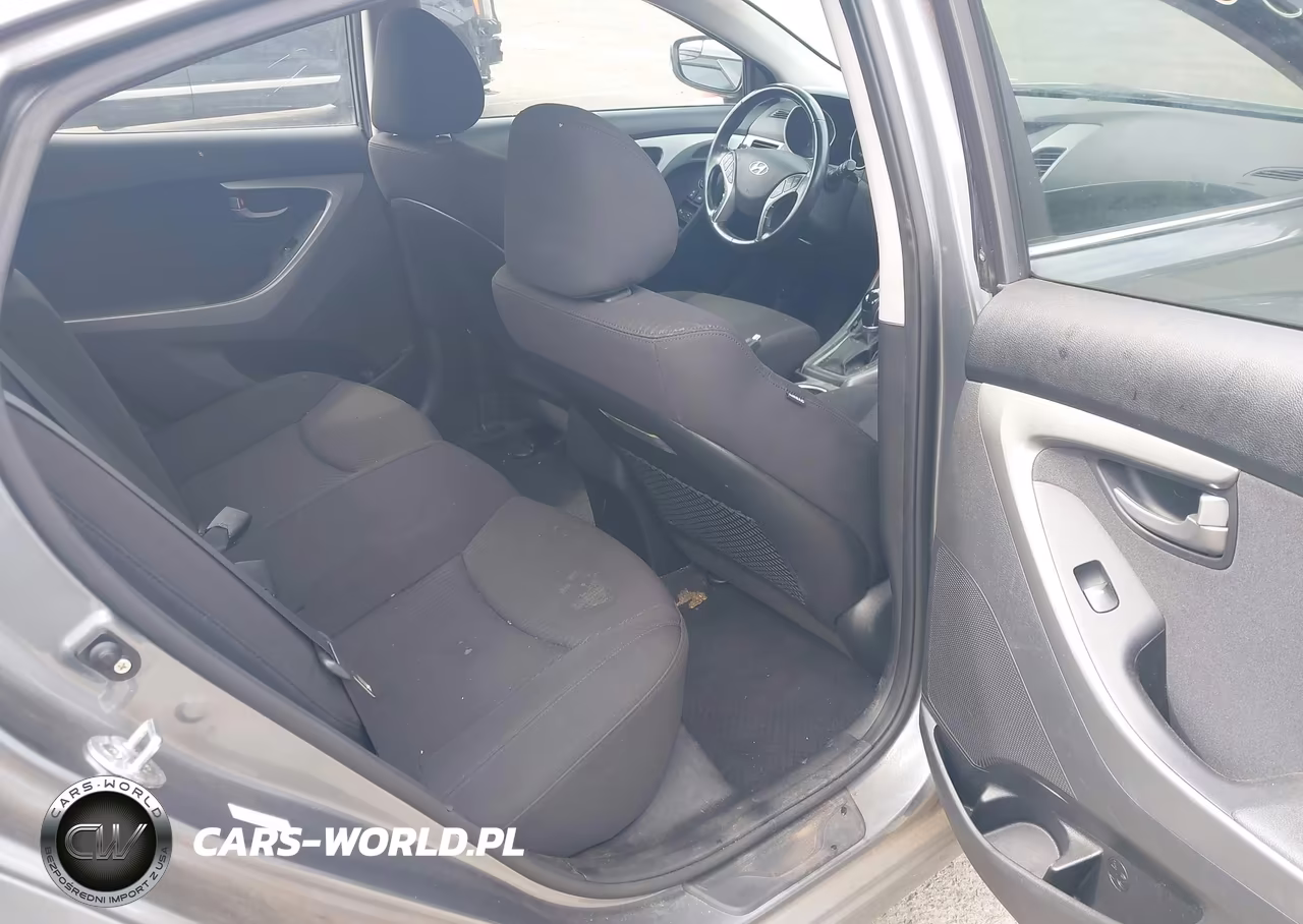 2016 Hyundai Elantra Value Edition VIN:KMHDH4AE7GU603909 - 8