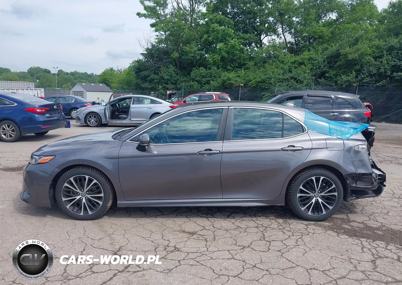 2019 Toyota Camry Se VIN:4T1B11HKXKU772031 - 14