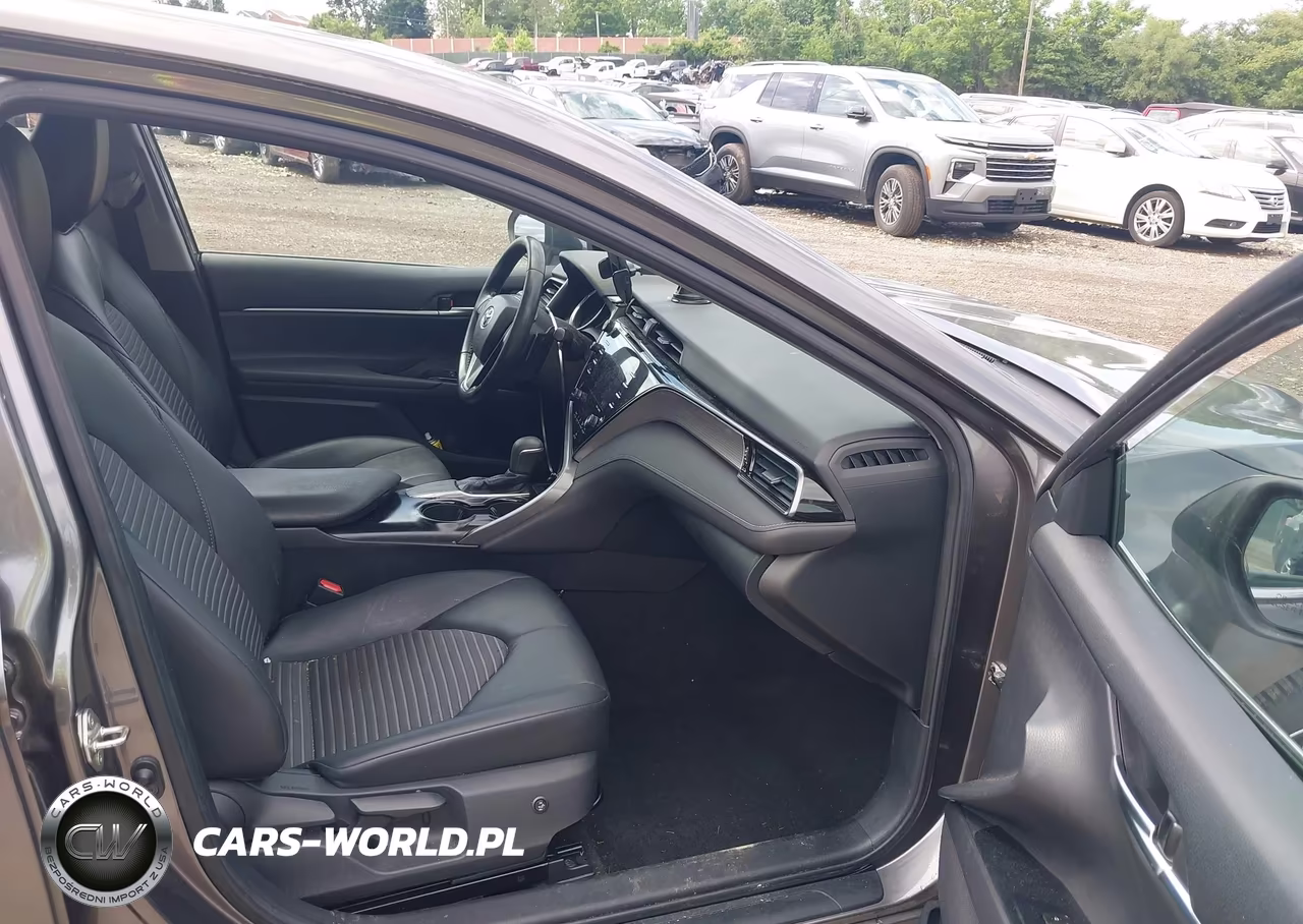 2019 Toyota Camry Se VIN:4T1B11HKXKU772031 - 5