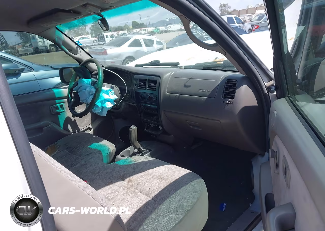 2003 Toyota Tacoma VIN:5TENL42N63Z190517 - 5