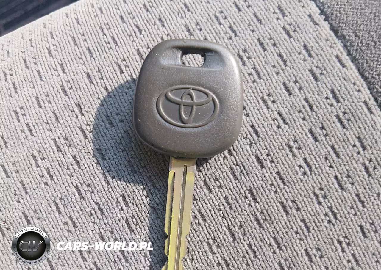 2008 Toyota Corolla Ce VIN:1NXBR32E18Z983408 - 11