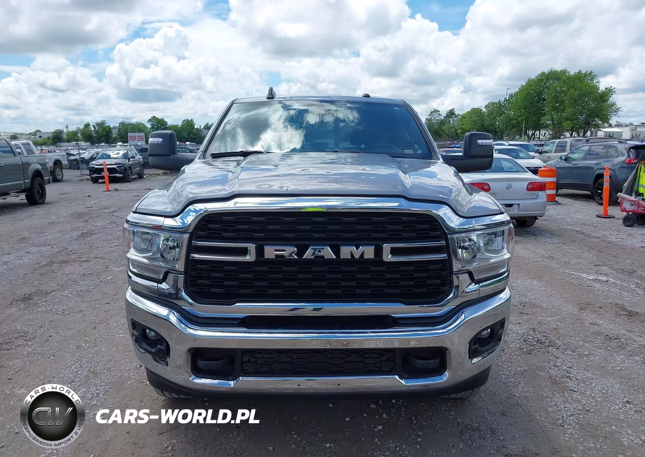 2024 Ram 2500 Big Horn 4X4 6'4 Box VIN:3C6UR5DJ3RG372343 - 12