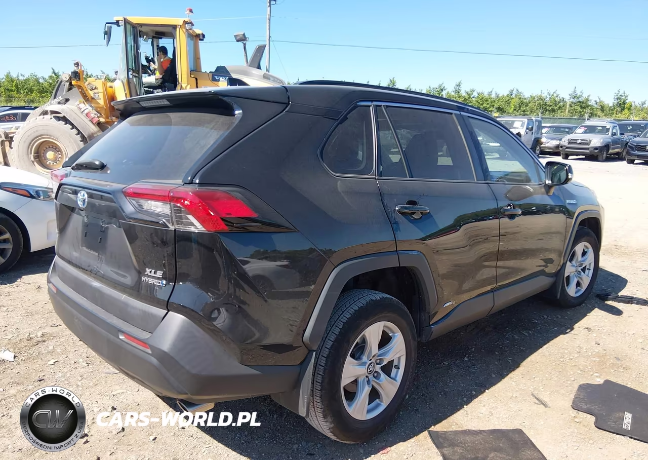 2019 Toyota Rav4 Hybrid Xle VIN:2T3RWRFV4KW015208 - 4