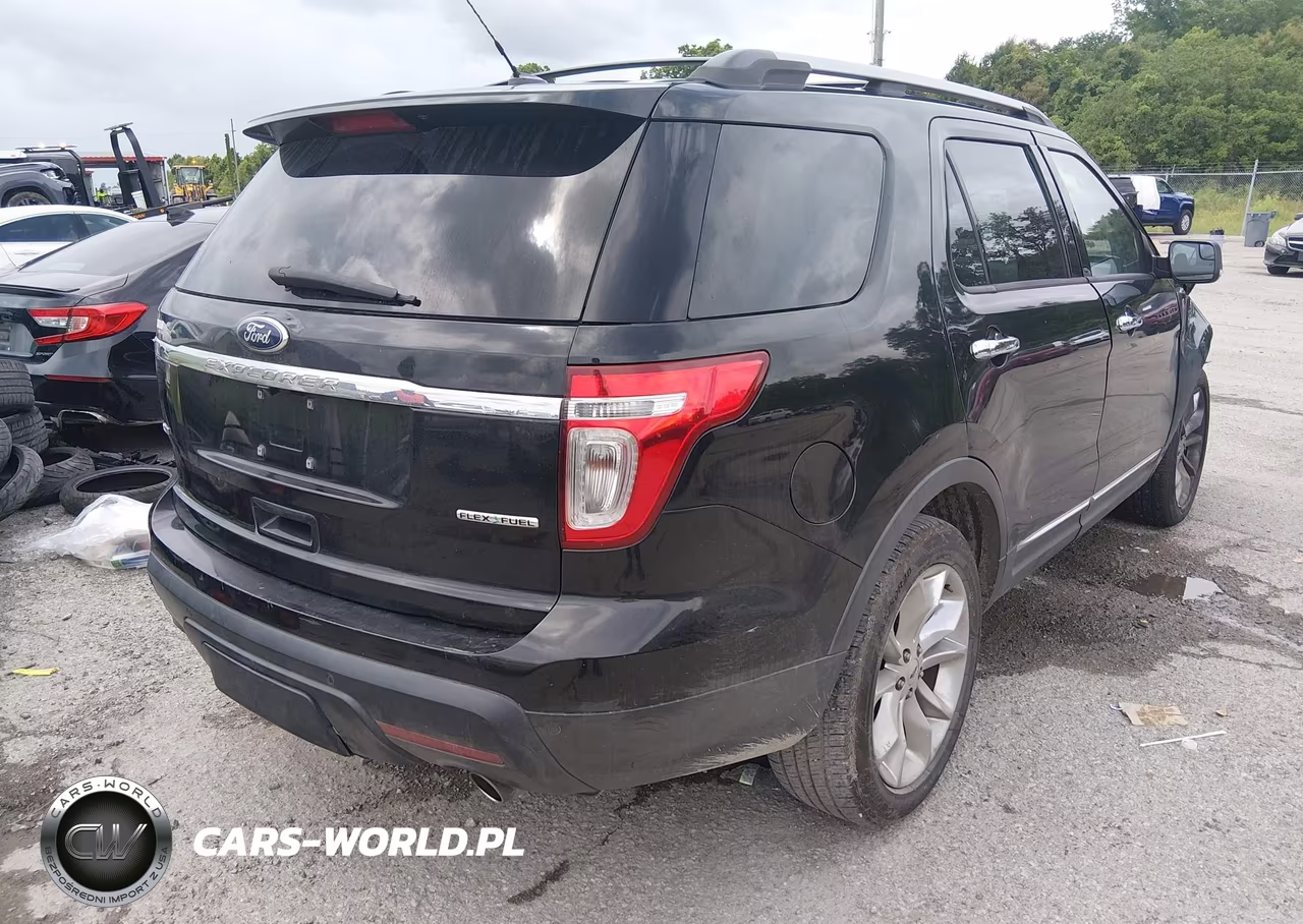 2014 Ford Explorer Xlt VIN:1FM5K7D81EGC32738 - 4