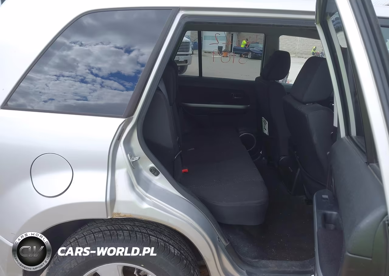 2010 Suzuki Grand Vitara Premium VIN:JS3TD0D23A4100537 - 8