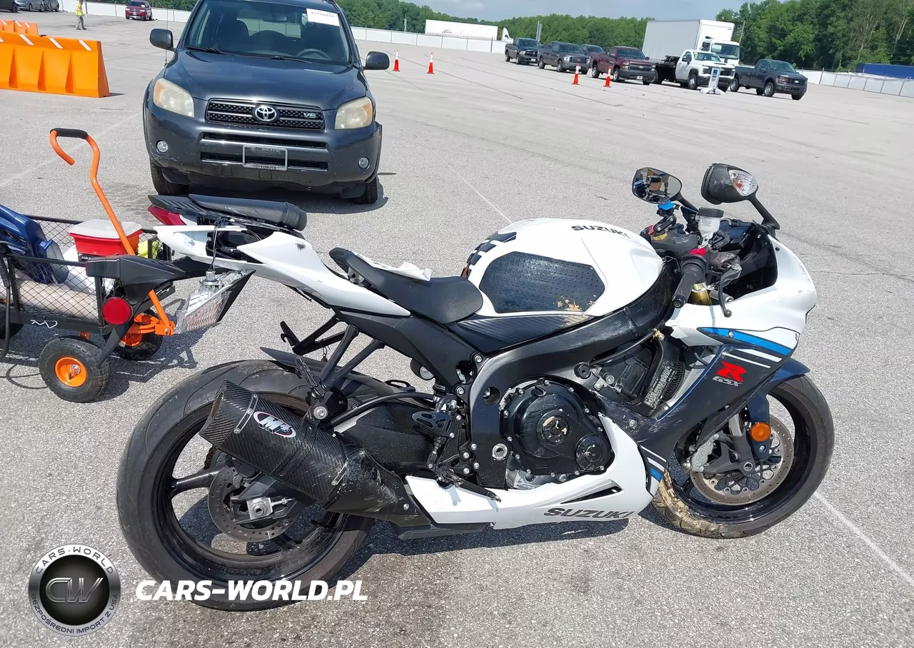 2023 Suzuki Gsx-R750 VIN:JS1GR7MA8P7100455 - 12