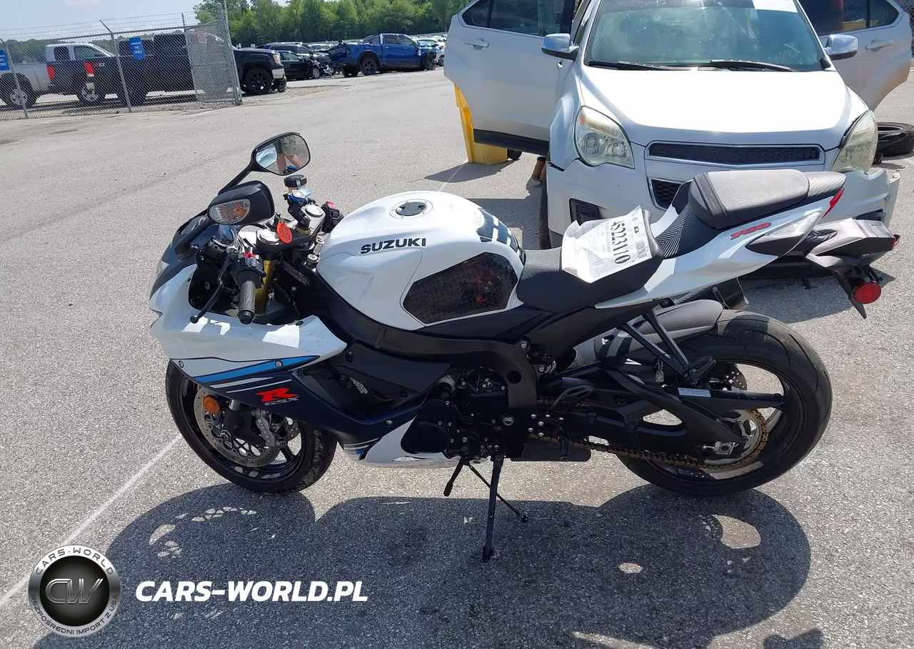2023 Suzuki Gsx-R750 VIN:JS1GR7MA8P7100455 - 13