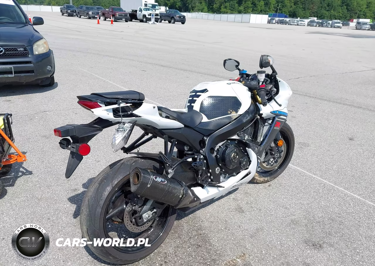 2023 Suzuki Gsx-R750 VIN:JS1GR7MA8P7100455 - 4