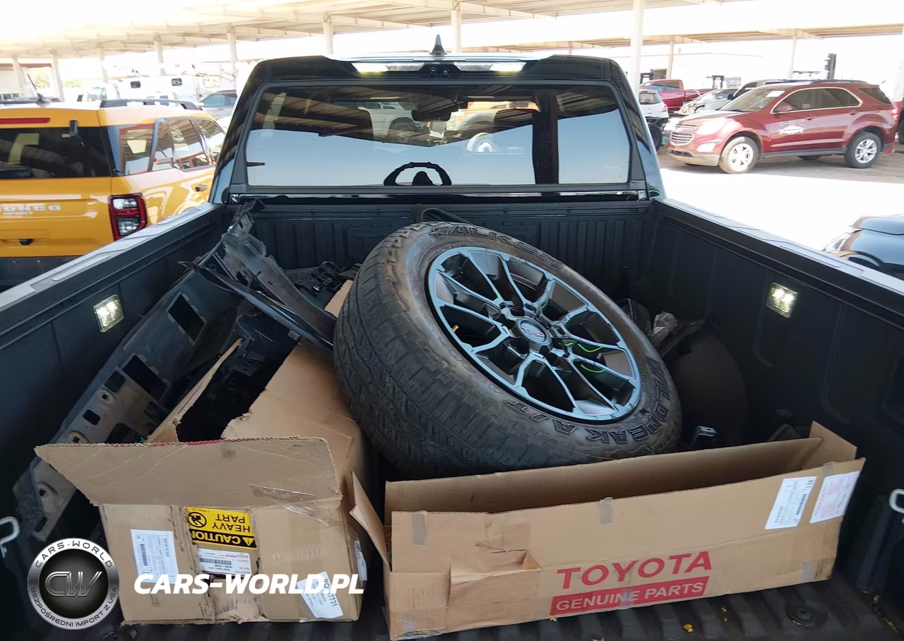 2024 Toyota Tundra Limited VIN:5TFWA5DB0RX237074 - 12