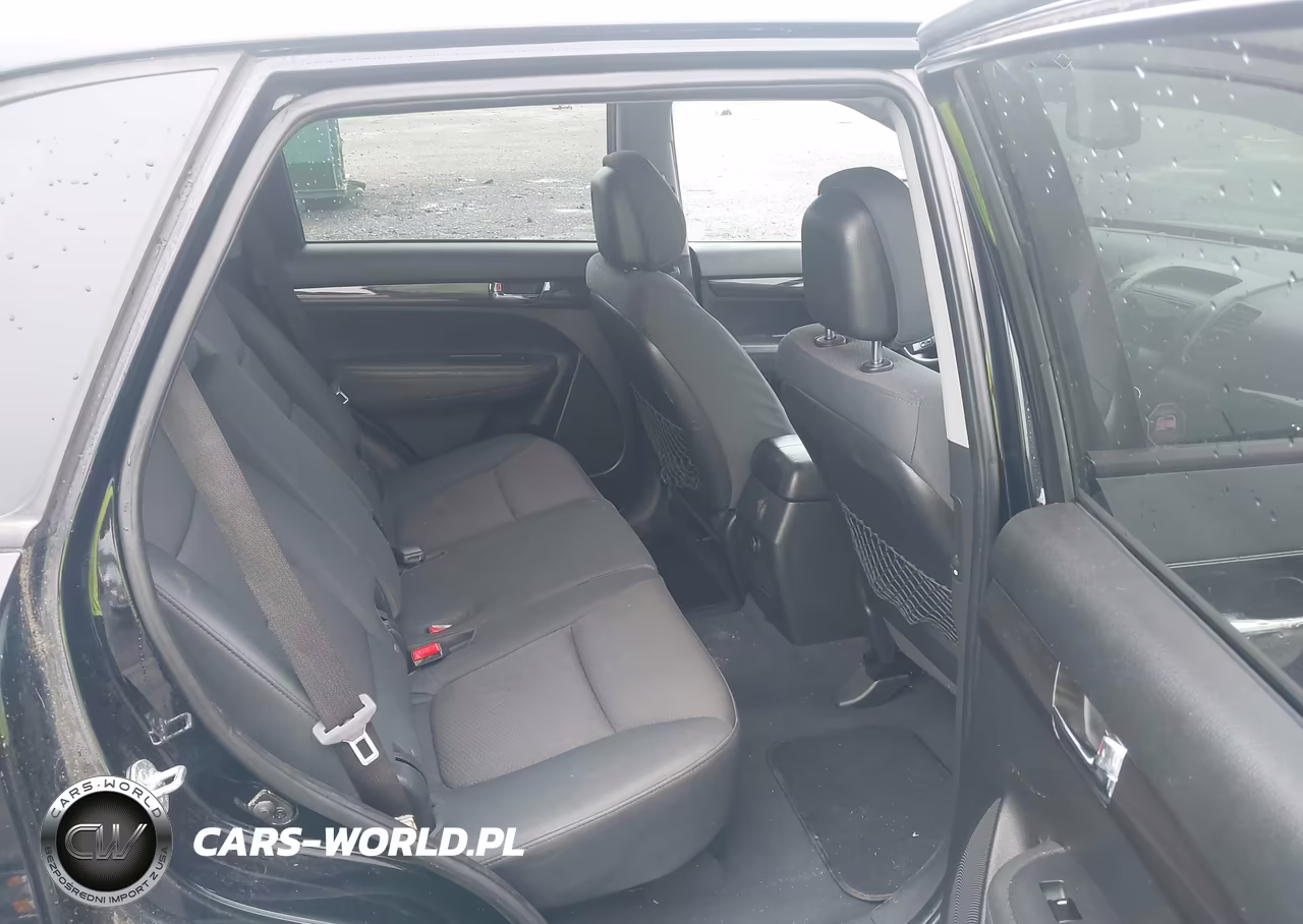 2011 Kia Sorento Lx VIN:5XYKT3A1XBG166189 - 8