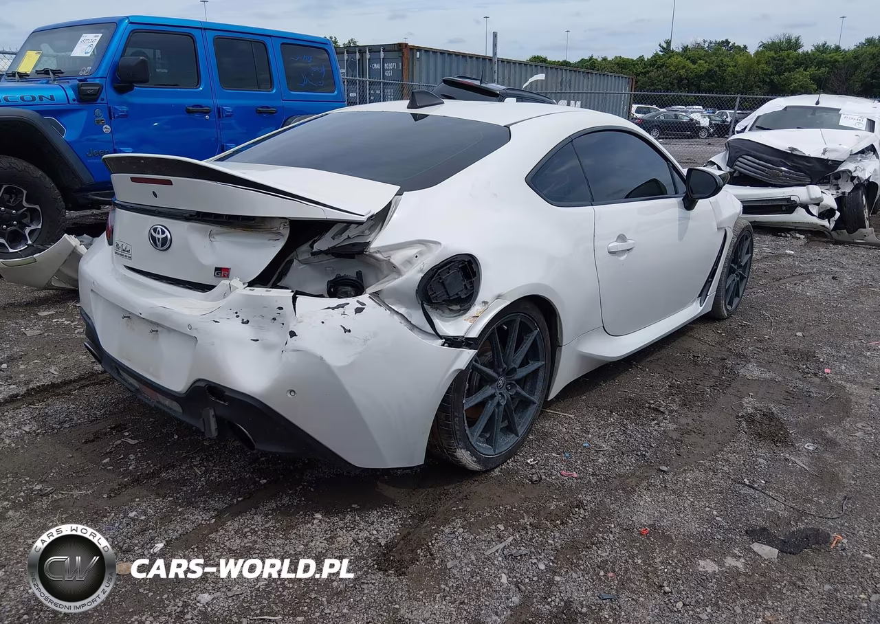 2022 Toyota Gr86 Premium VIN:JF1ZNBF15N8756569 - 4