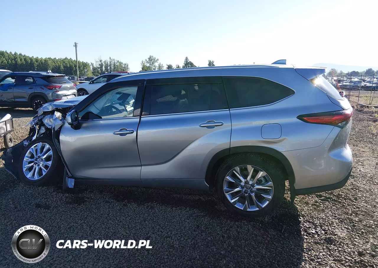 2023 Toyota Highlander Limited VIN:5TDKDRBH3PS041010 - 14