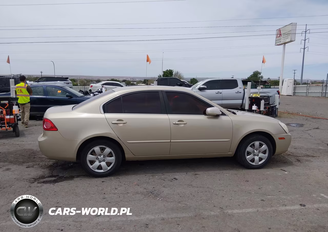 2008 Kia Optima Lx VIN:KNAGE123085167709 - 13