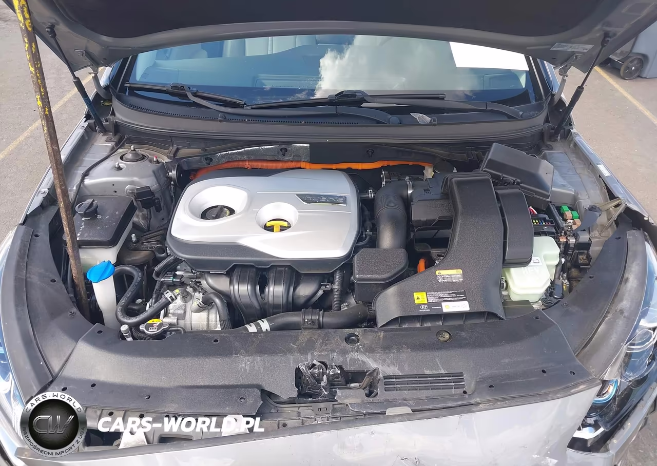 2018 Hyundai Sonata Hybrid Limited VIN:KMHE34L33JA083943 - 10