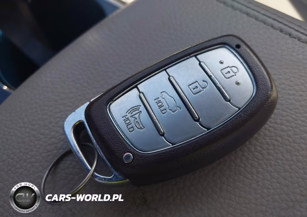 2018 Hyundai Sonata Hybrid Limited VIN:KMHE34L33JA083943 - 11