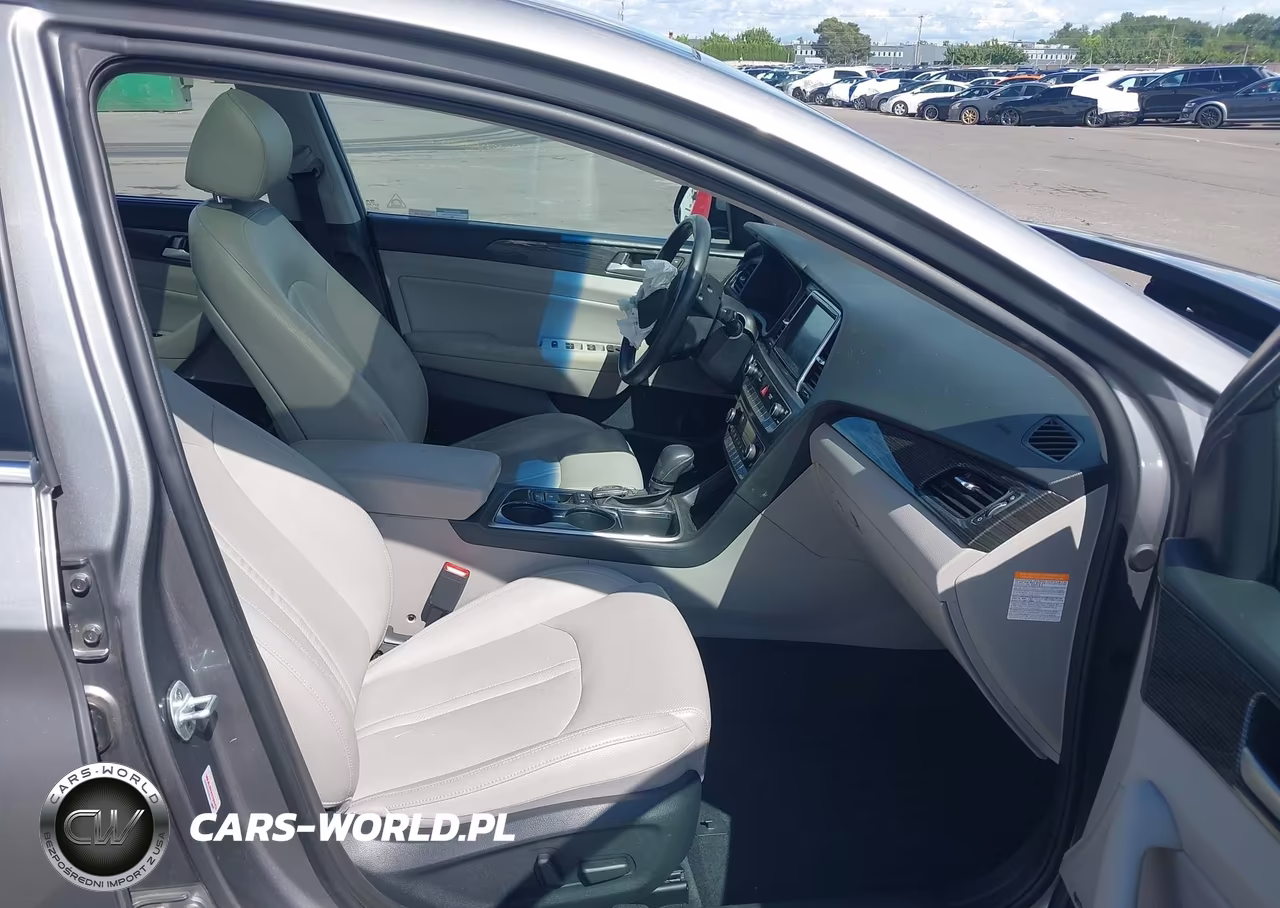 2018 Hyundai Sonata Hybrid Limited VIN:KMHE34L33JA083943 - 5