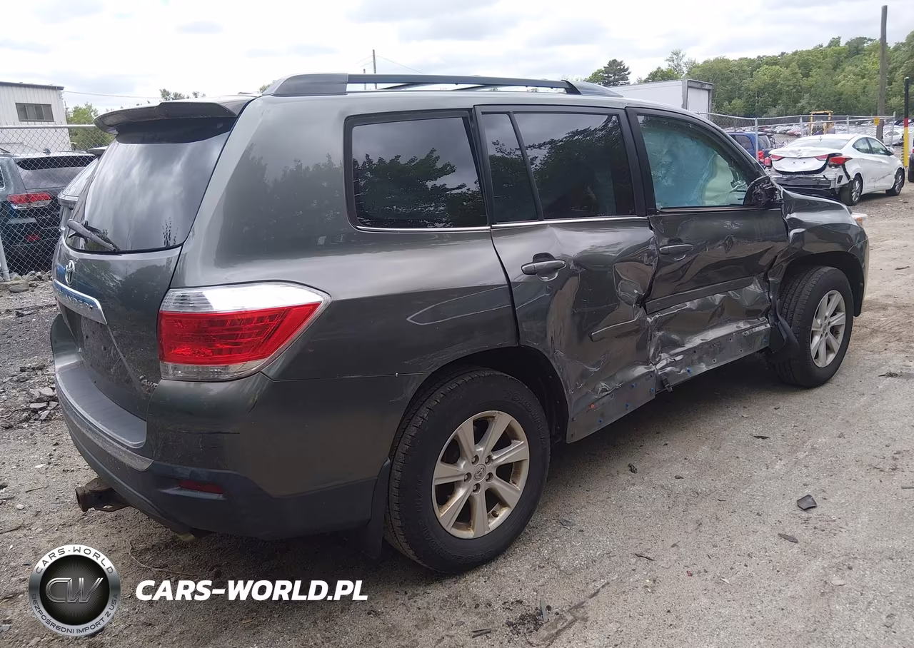 2012 Toyota Highlander Se V6 VIN:5TDBK3EH7CS173373 - 4