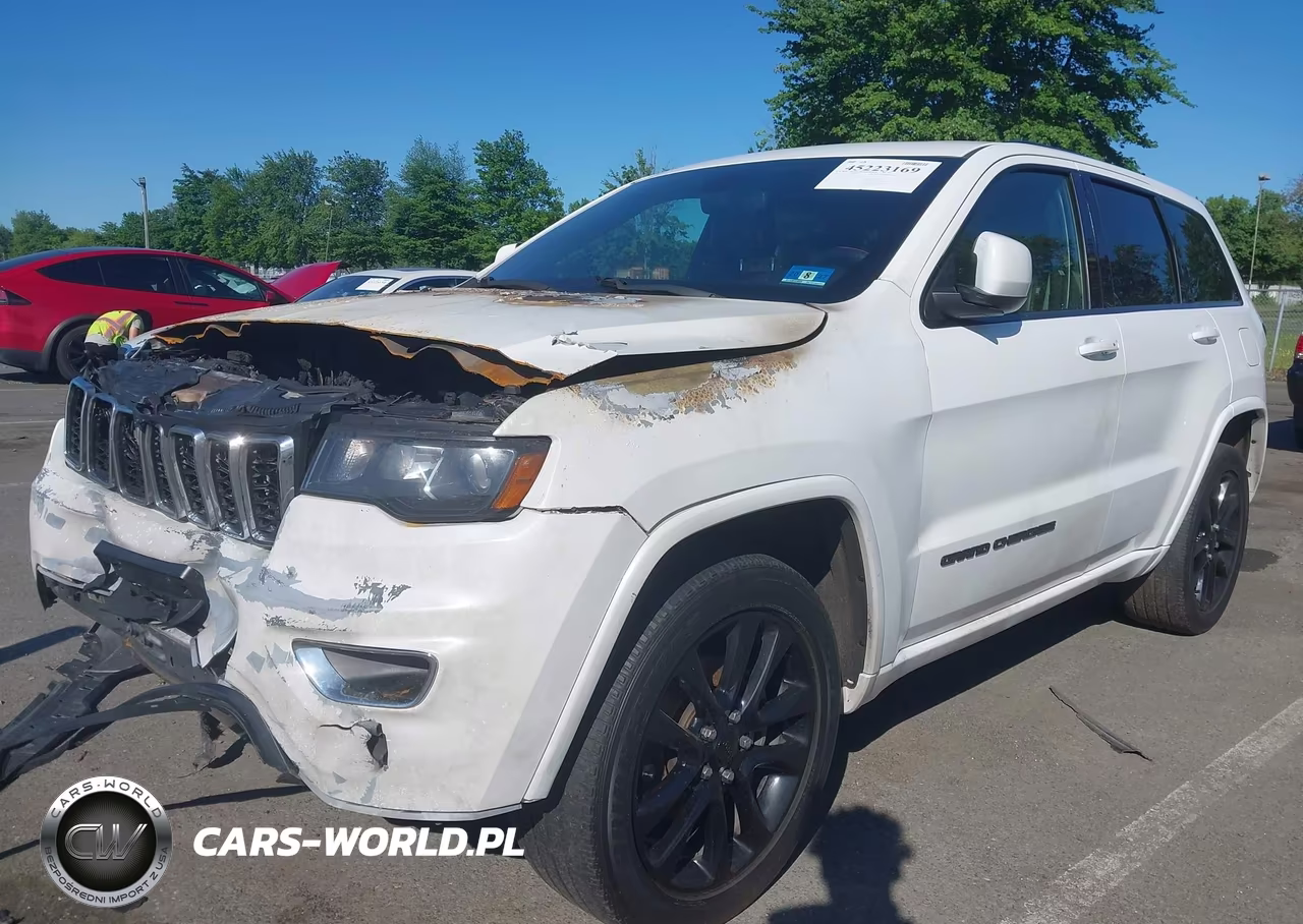 2020 Jeep Grand Cherokee Altitude 4X4 VIN:1C4RJFAG4LC235295 - 2