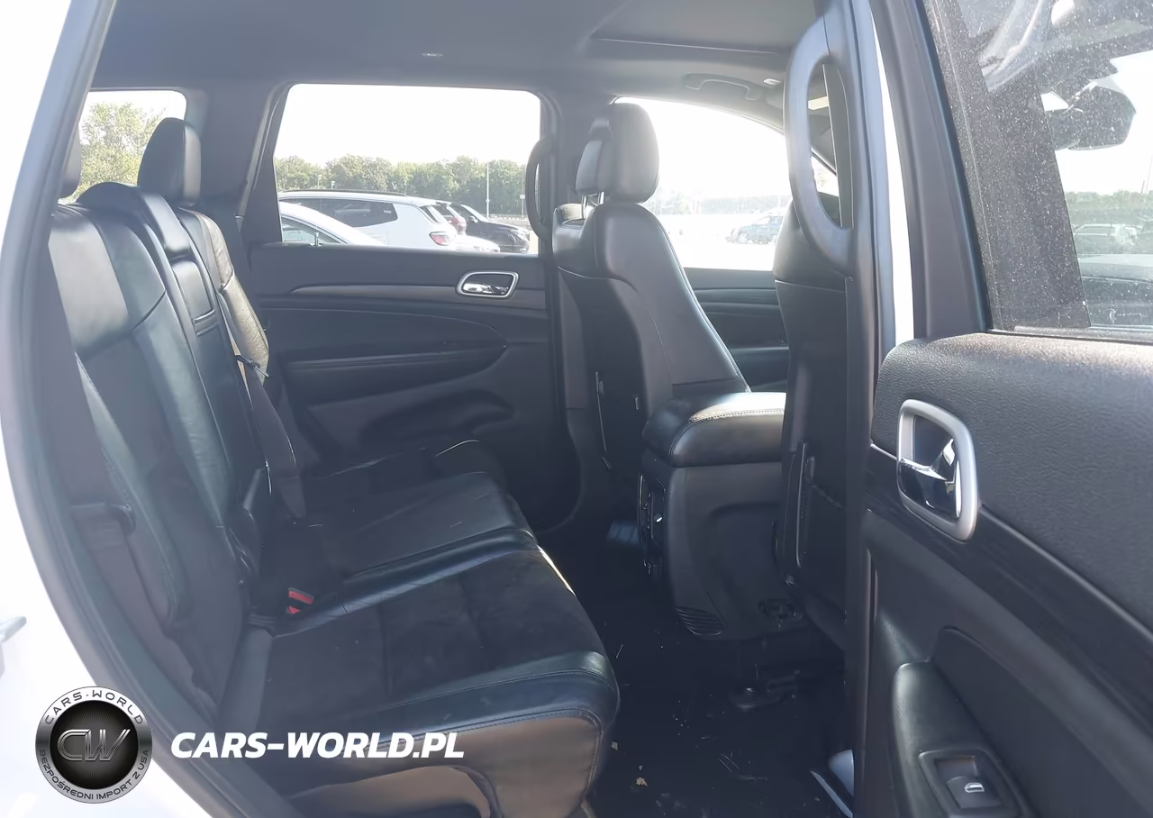 2020 Jeep Grand Cherokee Altitude 4X4 VIN:1C4RJFAG4LC235295 - 8