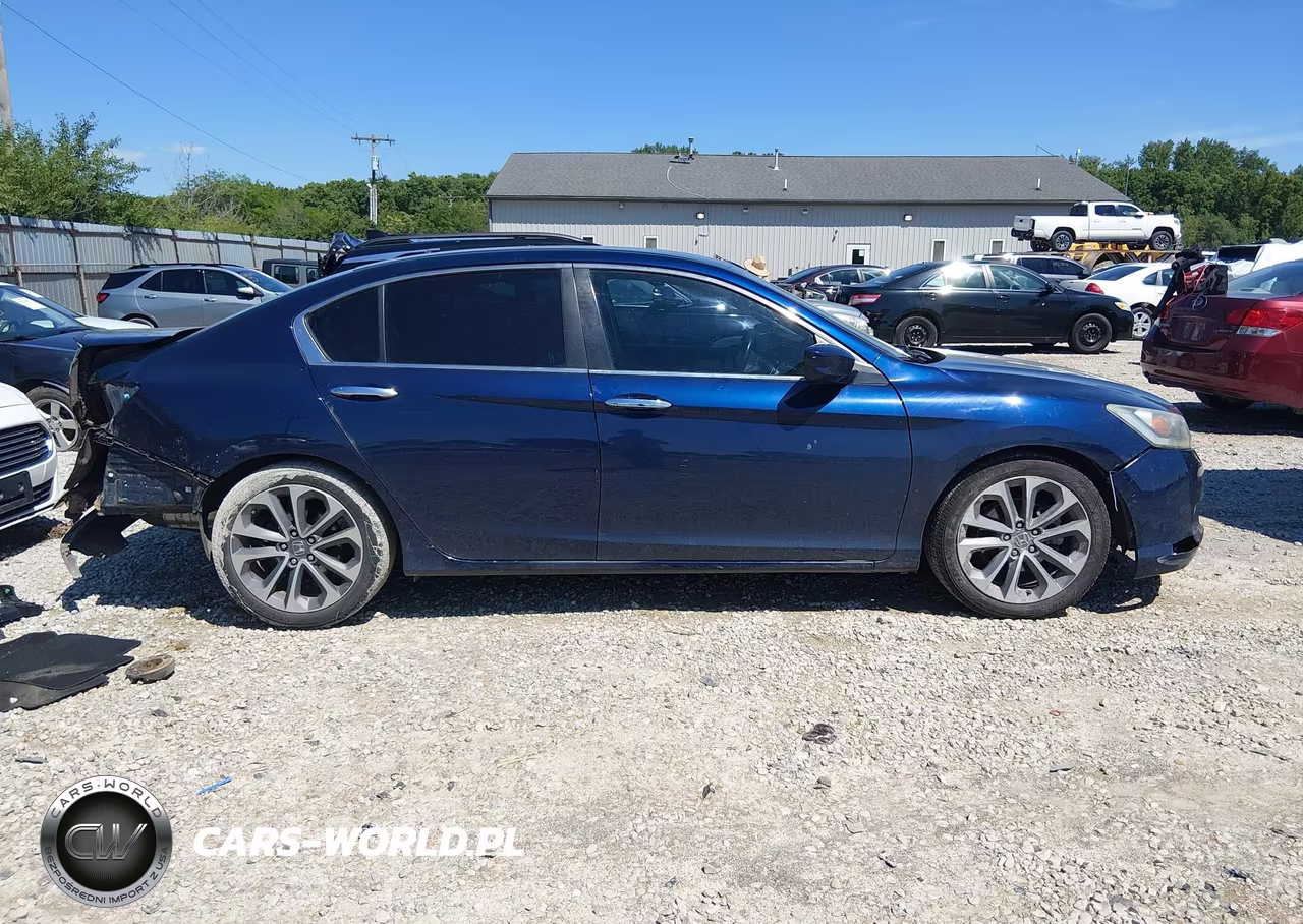 2014 Honda Accord Sport VIN:1HGCR2F59EA169633 - 13